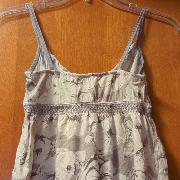 Gilly Hicks Gray and White Floral Camisole - Picture 6 of 6